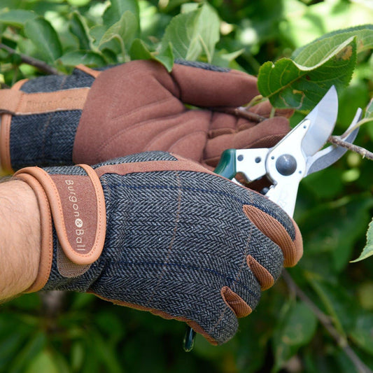 Burgon & Ball - Dig The Glove - Tweed Gents Gardening Gloves | Snape & Sons