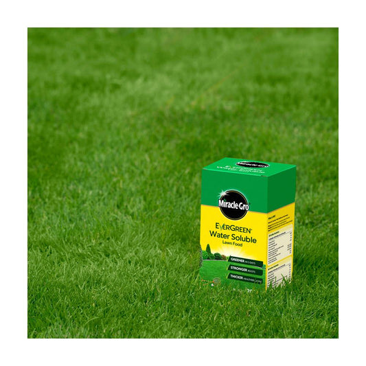 Miracle Gro - Soluble Lawn Food 1kg Liquid Lawn Feeds | Snape & Sons