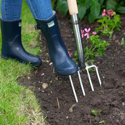 Wilkinson Sword - Stainless Steel Border Fork Garden Forks | Snape & Sons